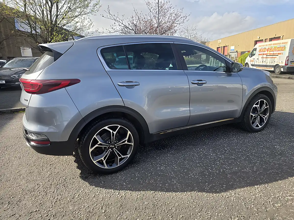 Used 2019 Kia Sportage GT-Line Silver - Interior and Exterior details 6