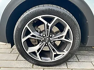 Used 2019 Kia Sportage GT-Line Silver - Interior and Exterior details 4