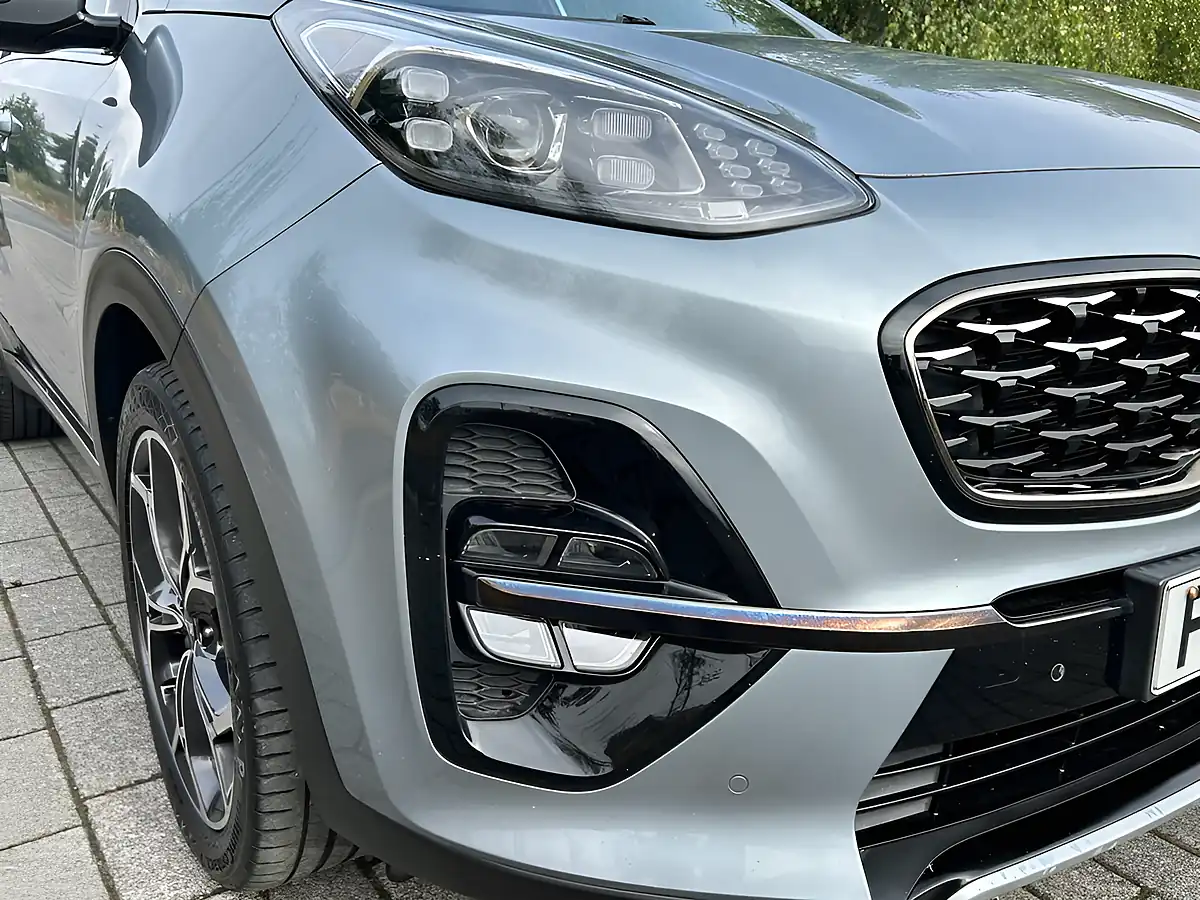 Used 2019 Kia Sportage GT-Line Silver - Interior and Exterior details 9