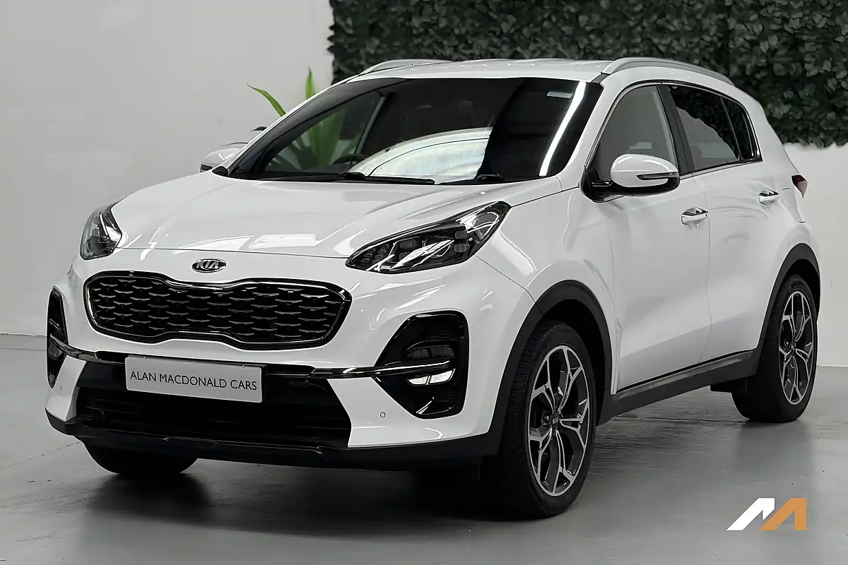 Used 2019 Kia Sportage GT-Line White - Front View