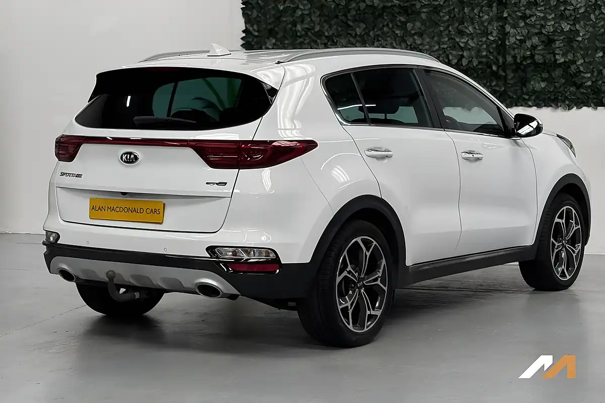 Used 2019 Kia Sportage GT-Line White - Interior and Exterior details 17