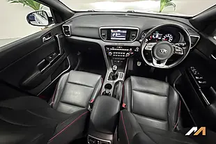 Used 2019 Kia Sportage GT-Line White - Interior and Exterior details 4