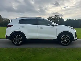 Used 2019 Kia Sportage GT-Line White - Interior and Exterior details 3