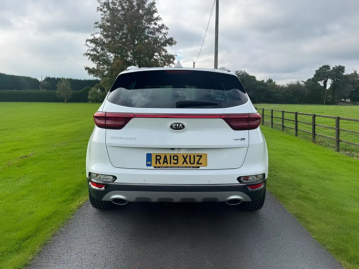 Used 2019 Kia Sportage GT-Line White - Interior and Exterior details 5