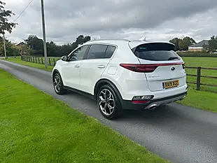 Used 2019 Kia Sportage GT-Line White - Interior and Exterior details 6