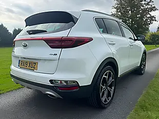 Used 2019 Kia Sportage GT-Line White - Interior and Exterior details 9