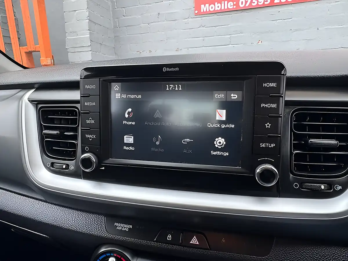 Used 2019 Kia Stonic 2 Black - Interior and Exterior details 14