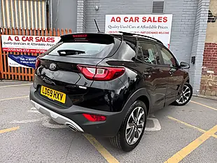 Used 2019 Kia Stonic 2 Black - Interior and Exterior details 7