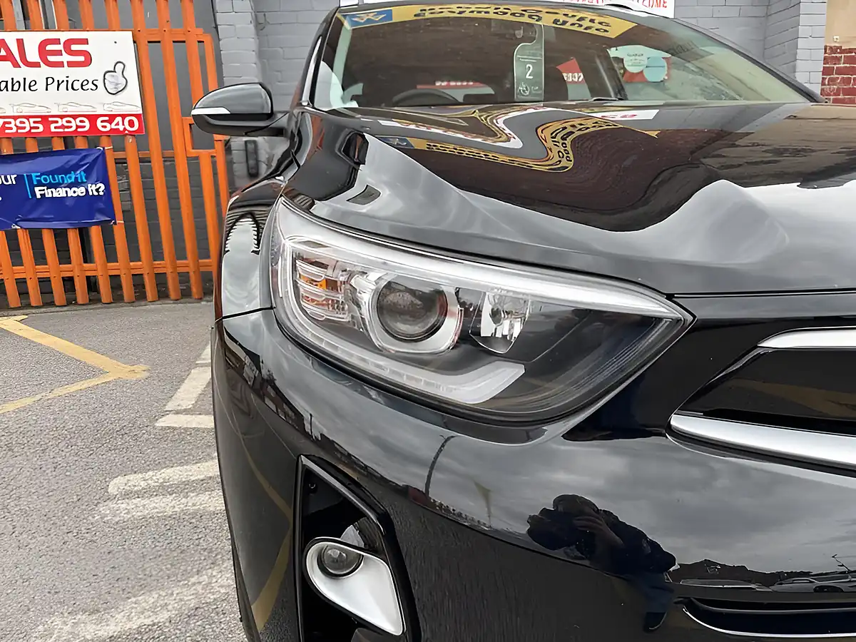 Used 2019 Kia Stonic 2 Black - Interior and Exterior details 9