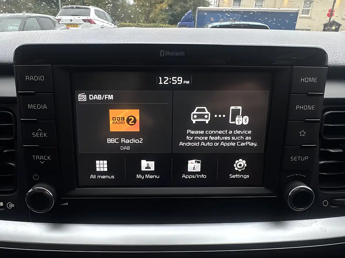 Used 2019 Kia Stonic 2 Brown - Interior and Exterior details 15