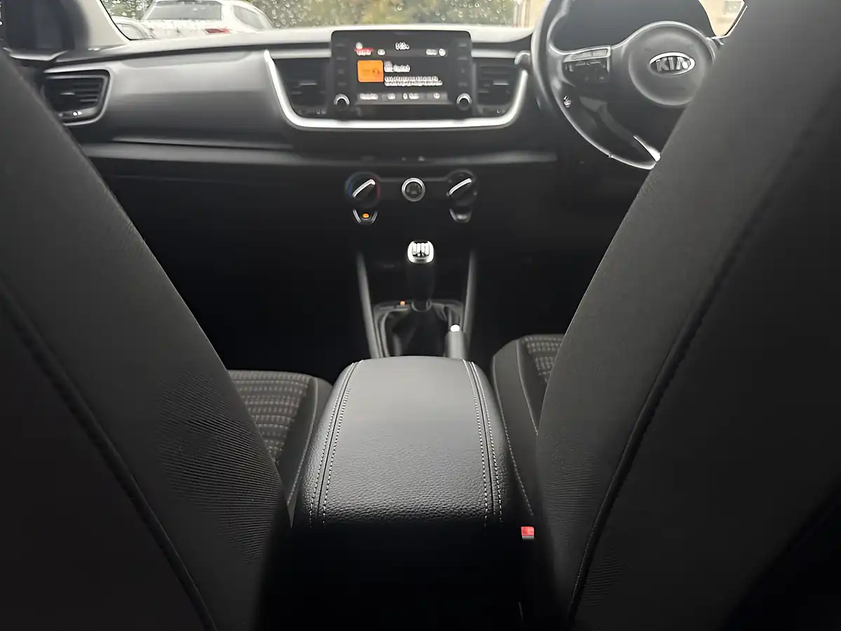 Used 2019 Kia Stonic 2 Brown - Interior and Exterior details 19