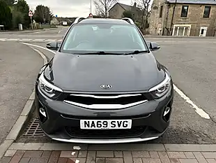 Used 2019 Kia Stonic 2 Grey - Interior and Exterior details 6