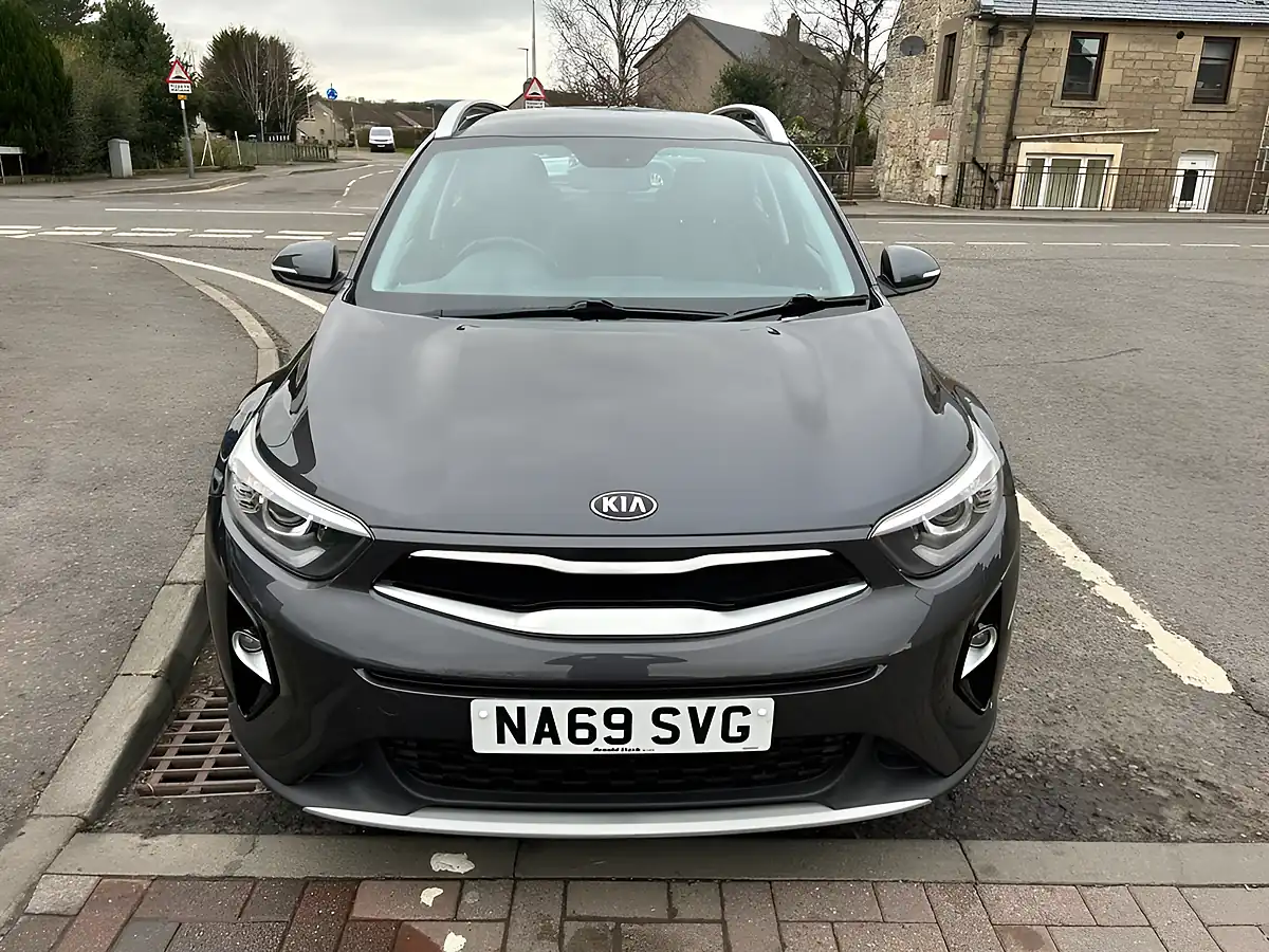 Used 2019 Kia Stonic 2 Grey - Interior and Exterior details 6