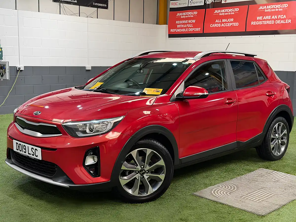 Used 2019 Kia Stonic 2 Red - Interior and Exterior details 3