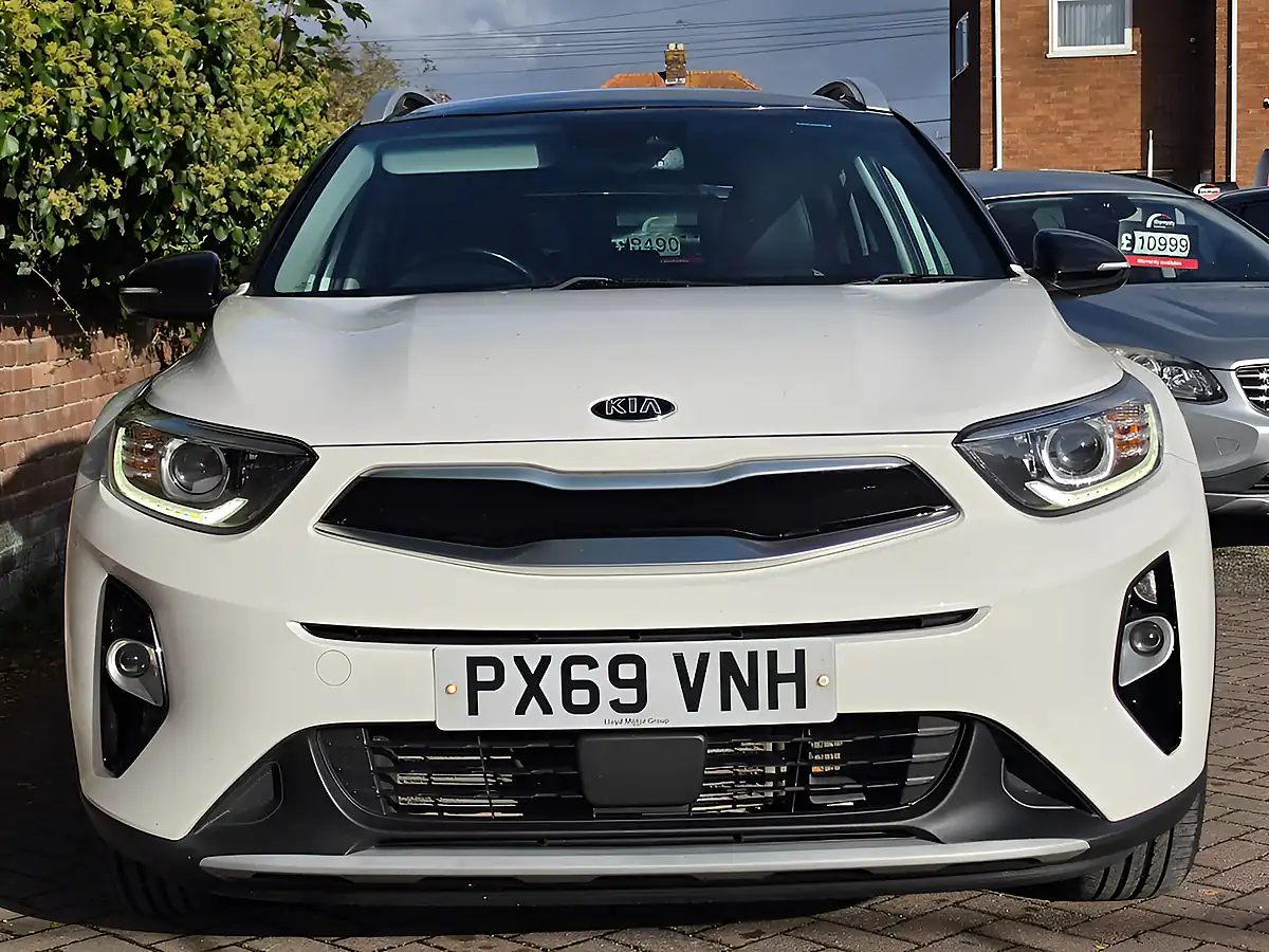 Used 2019 Kia Stonic White - Interior and Exterior details 2