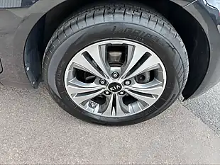 Used 2019 Kia Venga 3 Black - Interior and Exterior details 12