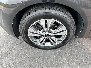 Used 2019 Kia Venga 3 Black - Interior and Exterior details 15