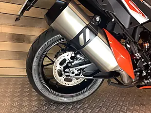 Used 2019 Ktm 1290 Super Adventure Orange - Interior and Exterior details 19