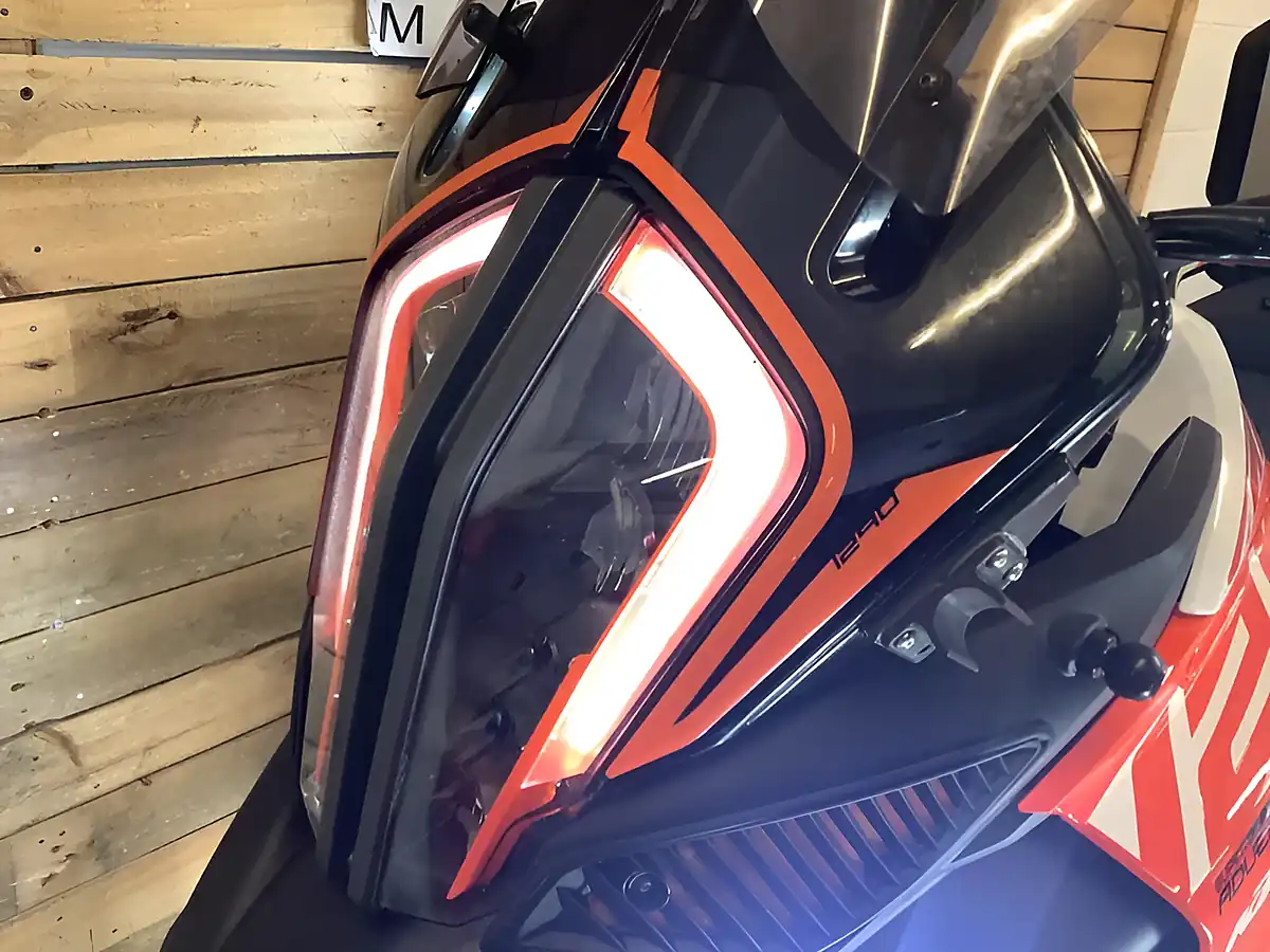 Used 2019 Ktm 1290 Super Adventure Orange - Interior and Exterior details 7