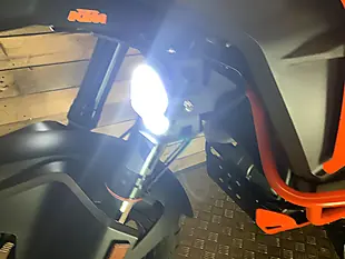 Used 2019 Ktm 1290 Super Adventure Orange - Interior and Exterior details 9
