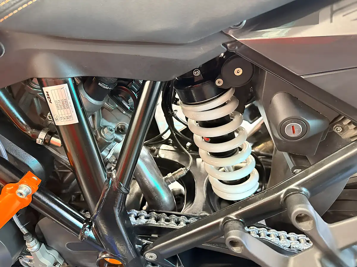 Used 2019 Ktm 1290 Super Adventure S - Interior and Exterior details 12