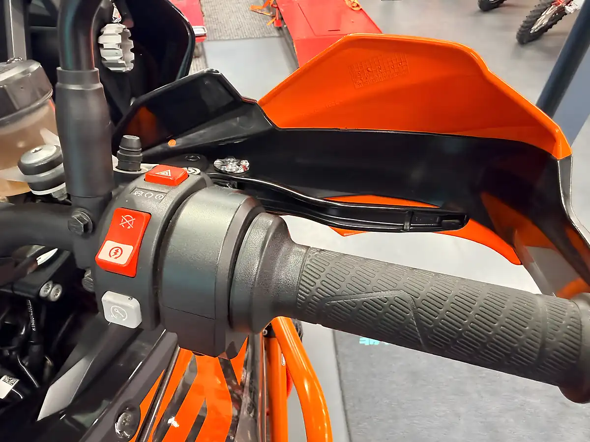Used 2019 Ktm 1290 Super Adventure S - Interior and Exterior details 18