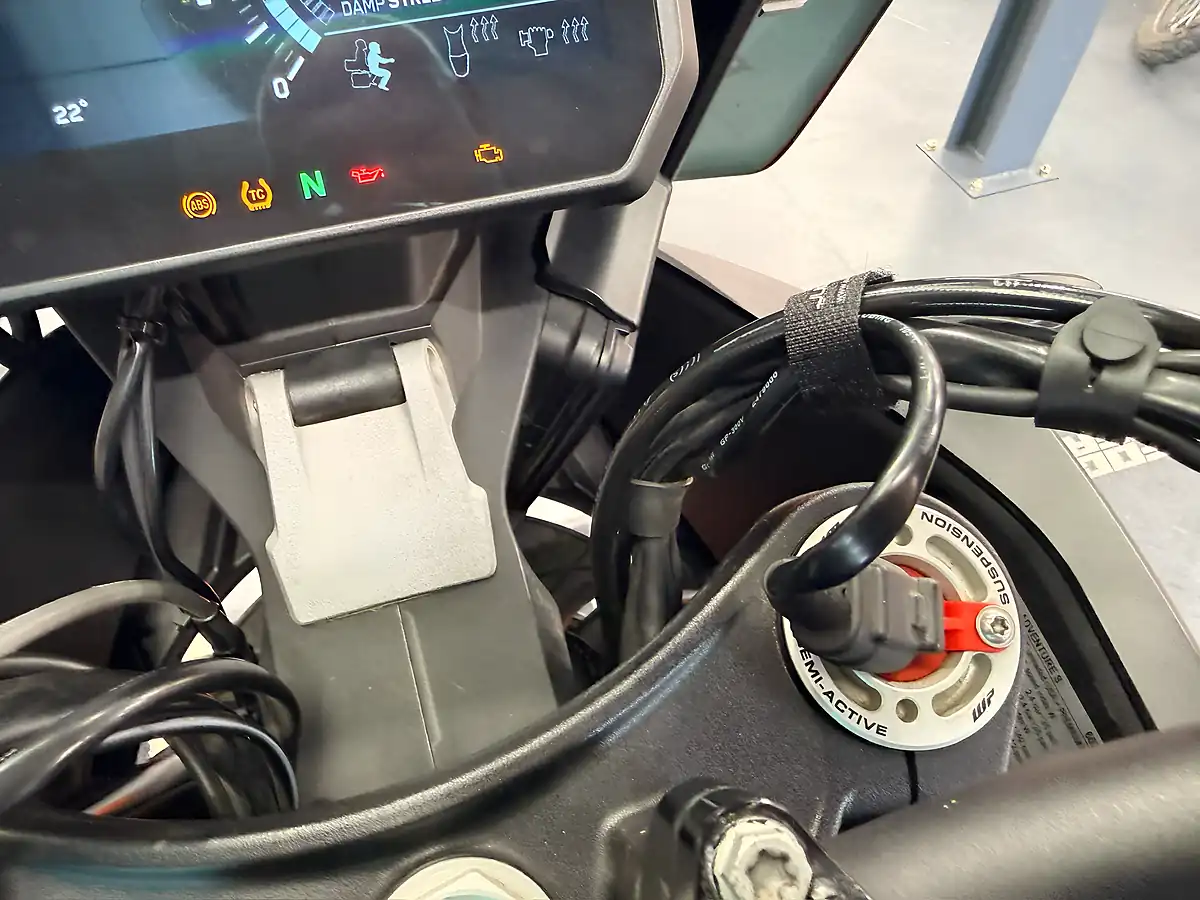 Used 2019 Ktm 1290 Super Adventure S - Interior and Exterior details 19