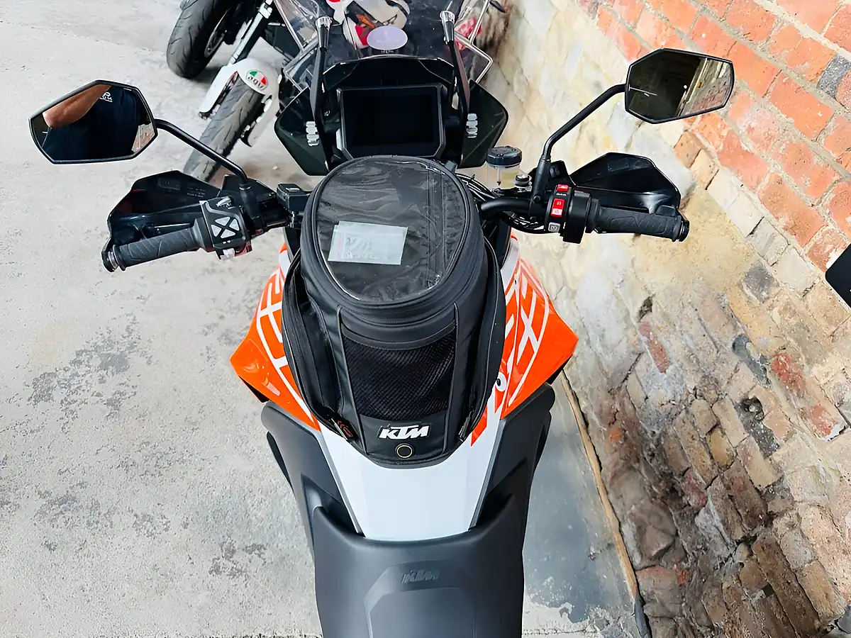 Used 2019 Ktm 1290 Super Adventure S Travel Pack Orange - Interior and Exterior details 18