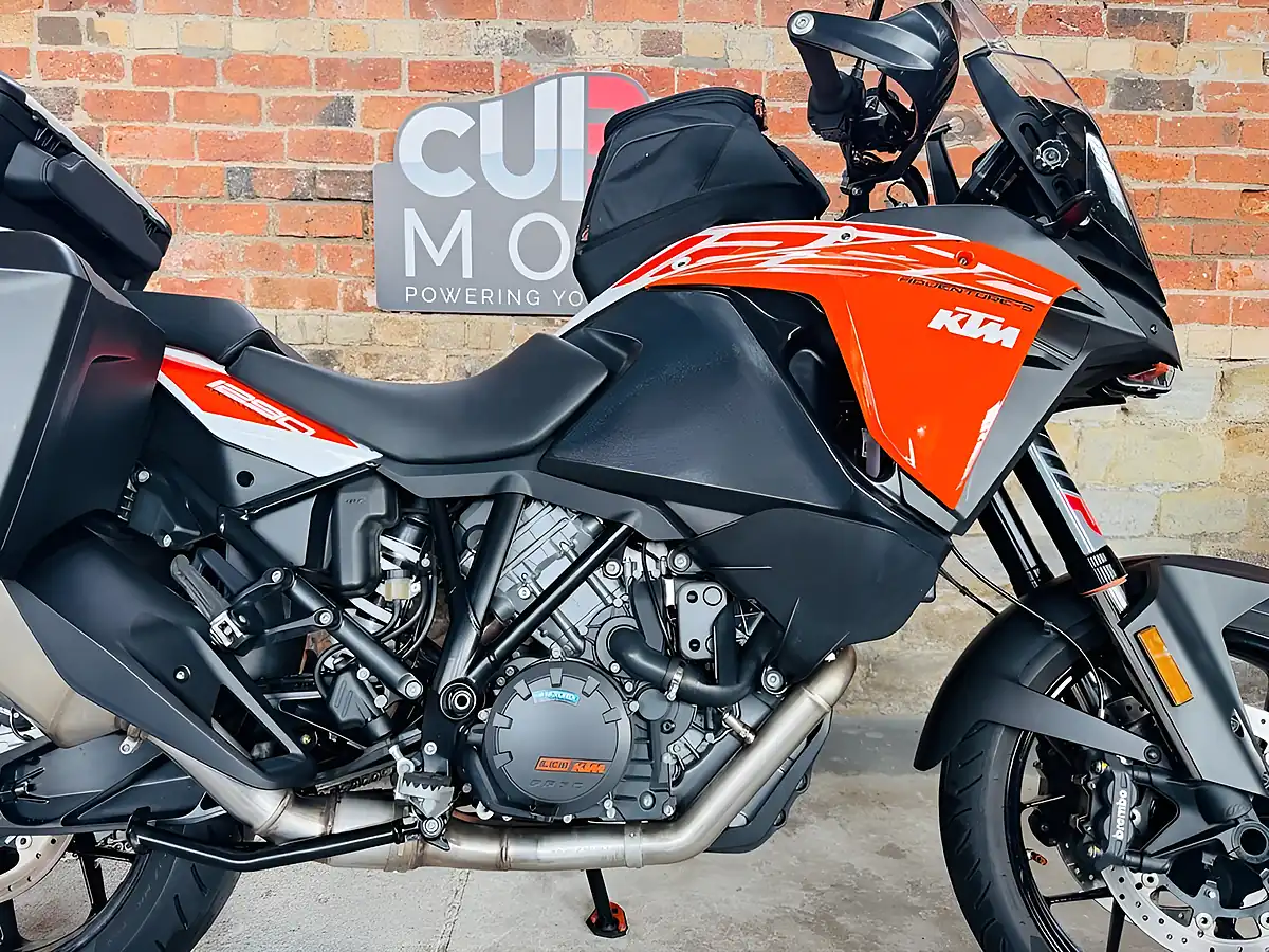 Used 2019 Ktm 1290 Super Adventure S Travel Pack Orange - Interior and Exterior details 7