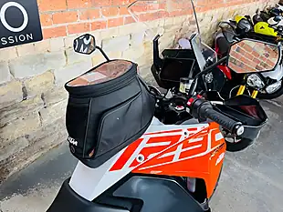 Used 2019 Ktm 1290 Super Adventure S Travel Pack Orange - Interior and Exterior details 9