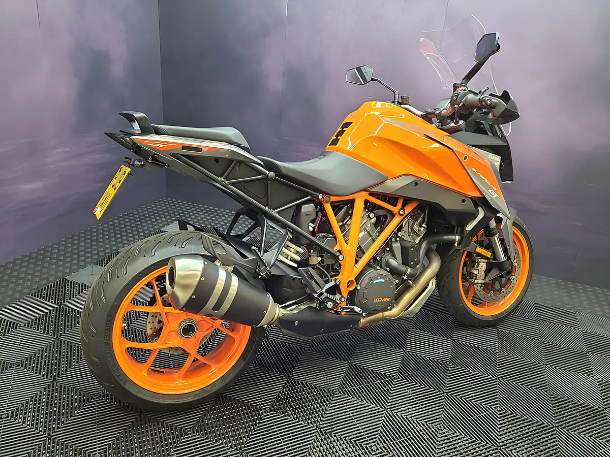 Used 2019 Ktm 1290 Super Duke GT Orange - Interior and Exterior details 12