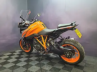 Used 2019 Ktm 1290 Super Duke GT Orange - Interior and Exterior details 14