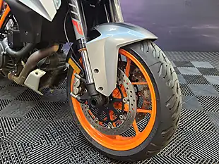 Used 2019 Ktm 1290 Super Duke GT Orange - Interior and Exterior details 15