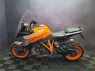 Used 2019 Ktm 1290 Super Duke GT Orange - Interior and Exterior details 3