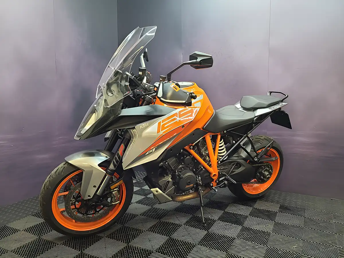 Used 2019 Ktm 1290 Super Duke GT Orange - Interior and Exterior details 5