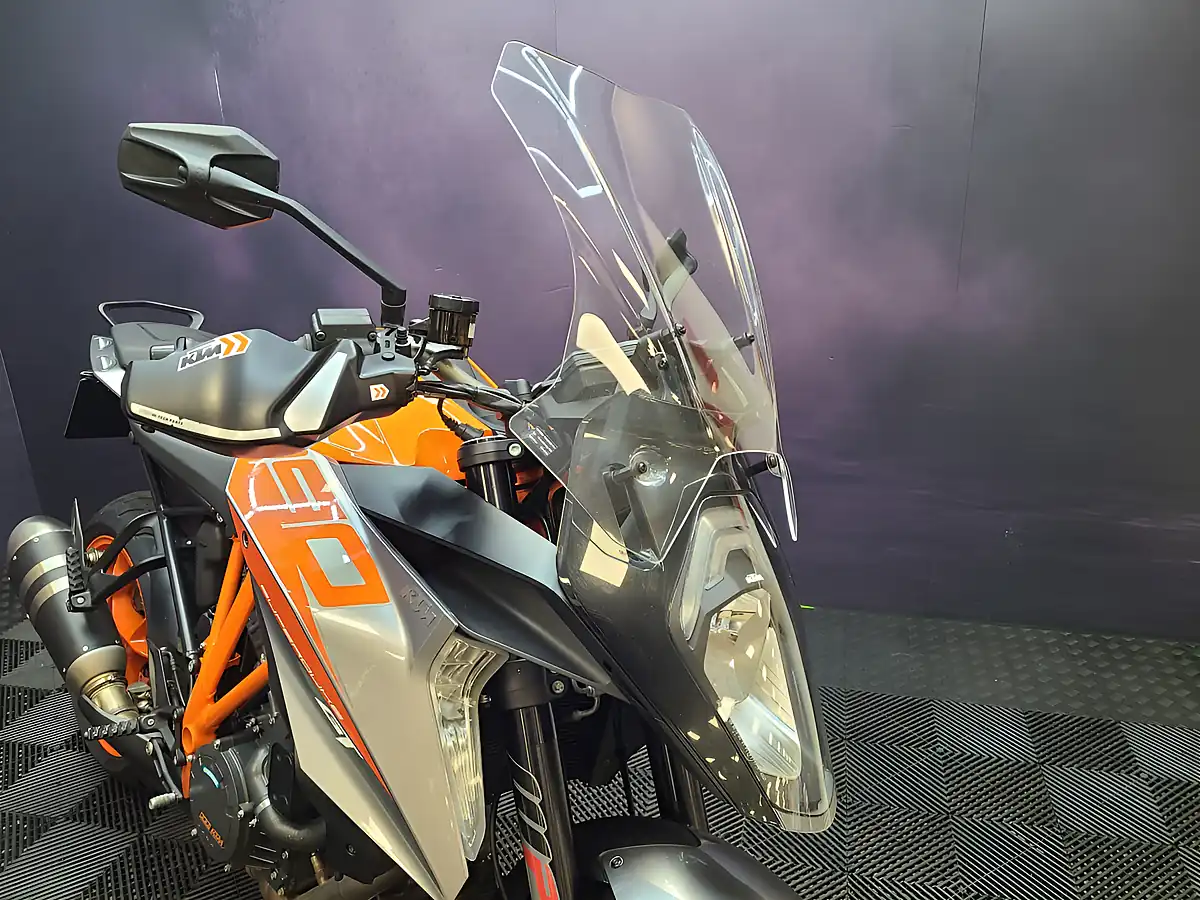 Used 2019 Ktm 1290 Super Duke GT Orange - Interior and Exterior details 8