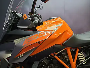Used 2019 Ktm 1290 Super Duke GT Orange - Interior and Exterior details 9