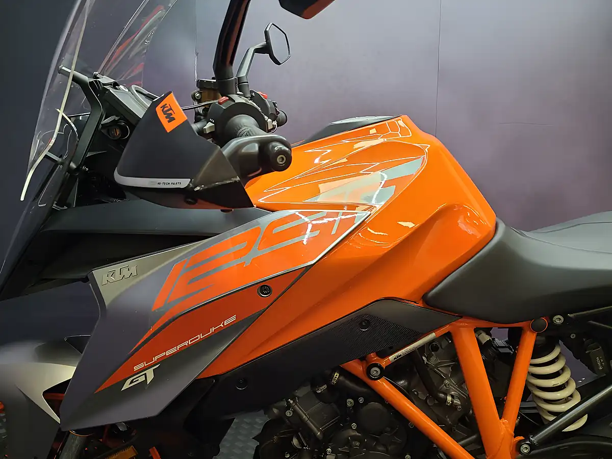 Used 2019 Ktm 1290 Super Duke GT Orange - Interior and Exterior details 9