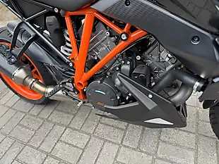 Used 2019 Ktm 1290 Super Duke GT Orange - Interior and Exterior details 15