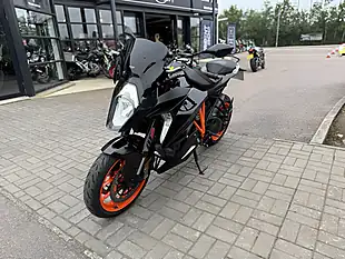 Used 2019 Ktm 1290 Super Duke GT Orange - Interior and Exterior details 4
