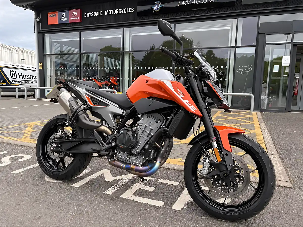 Used 2019 Ktm 790 Duke Orange - Front View