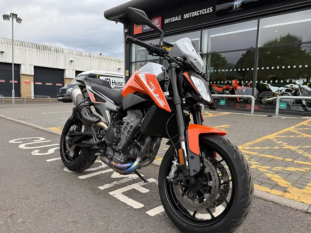 Used 2019 Ktm 790 Duke Orange - Interior and Exterior details 6
