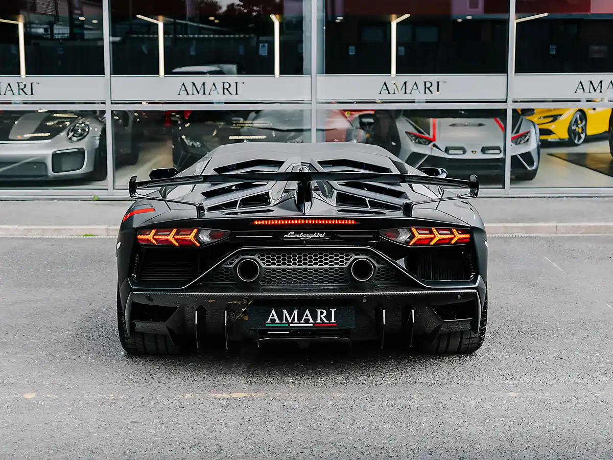 Used 2019 Lamborghini Aventador Svj Matte Black - Interior and Exterior details 9