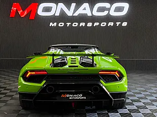 Used 2019 Lamborghini Huracan Performante Spyder Green - Interior and Exterior details 5