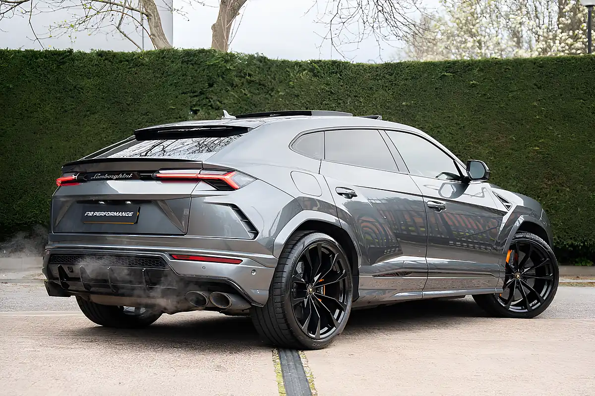 Used 2019 Lamborghini Urus Black Pack Grey - Interior and Exterior details 7
