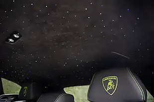 Used 2019 Lamborghini Urus Grey - Interior and Exterior details 13