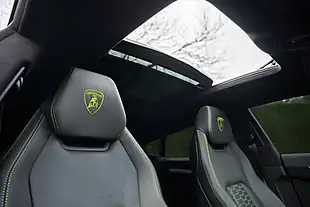 Used 2019 Lamborghini Urus Grey - Interior and Exterior details 15