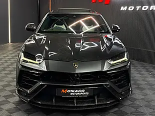 Used 2019 Lamborghini Urus Grey - Interior and Exterior details 6
