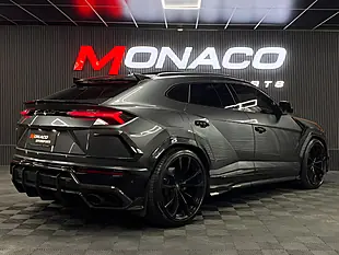 Used 2019 Lamborghini Urus Grey - Interior and Exterior details 8