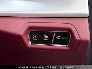 Used 2019 Lamborghini Urus Grey - Interior and Exterior details 16
